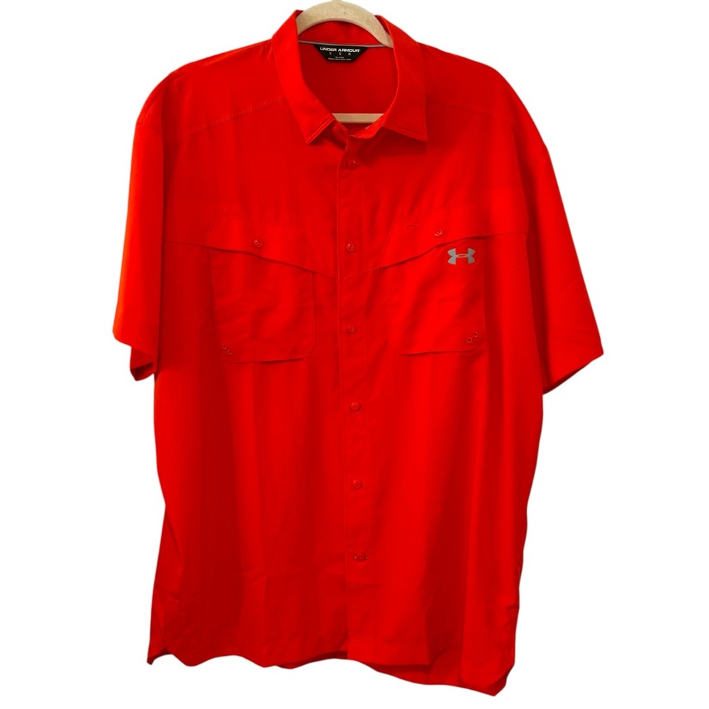 NWOT Under Armour Men’s Short Sleeve Button Down Shirt XL Red Orange Activewear